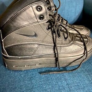 Nike boots